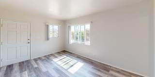 185 Gallery 1