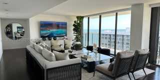 1450 Brickell Bay Dr Gallery 1
