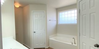 **BEAUTIFUL STONEBRIDGE COMMUNITY HOME** Gallery 18