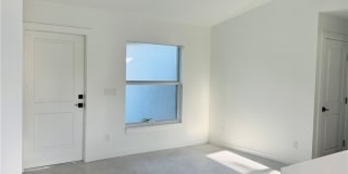 807 Monroe Avenue Gallery 6