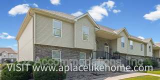 8626 N Cleveland Ln Gallery 2