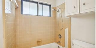 6106 VANCE JACKSON RD Gallery 33