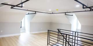 1201 LINDLEY Avenue Gallery 4