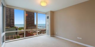 505 N MCCLURG Court Gallery 8