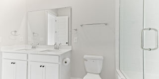 103 Bloomsbury Street Gallery 16