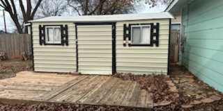 3 bed 2 bath Home with Pool! Gallery 8