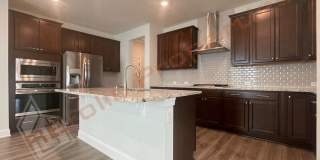 Lovely 2 Story 4 Bedroom, 3 Bath Single-Family Home in 12 Oaks, Holly Springs! Available Now!! Gallery 7