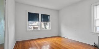 281 19Th Ave, 2nd flr Gallery 7