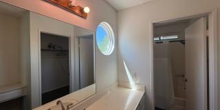 Lancaster 3 Bedroom + 2 Bathroom Gallery 14