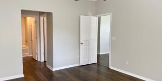 7840 Park Gate Drive Gallery 14