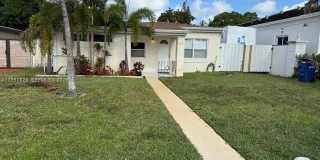 1289 NE 181st St Gallery 1