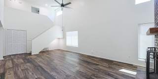 8308 Albany Avenue Gallery 17