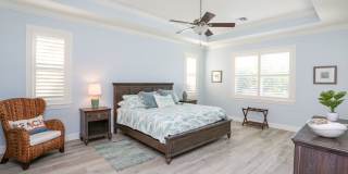 ***STUNNING POOL HOME***4BEDS / 4BATHS***GOLDEN SHORES***FURNISHED SEASONAL RENTAL*** Gallery 37