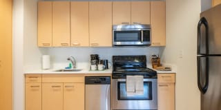 1085 Boylston Gallery 12