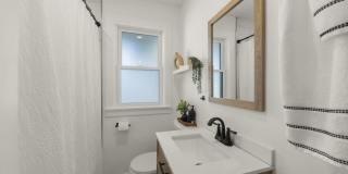 9525 Parkside Avenue Gallery 18