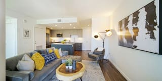 Shoreline Gateway Gallery 31
