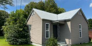 Renovated 3 Bedroom 1 Bath Home for Rent Gallery 1