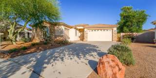 Oversized Lot + Dual Garages! 3 Bed + Den in Mountain Vista Gallery 50