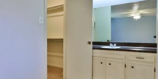 3/2/2 DUPLEX near ACU! Gallery 26