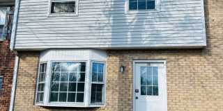 Spacious Townhome in Blacksburg, VA. Gallery 1