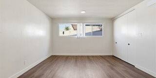 6732 Wooster Avenue Gallery 7