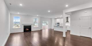 122 Woolley Court Gallery 8