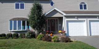 103 Summer Street Gallery 1