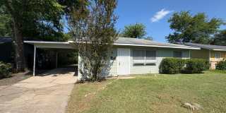 Great 3 bedroom/1 bath home includes gas range and refrigerator! Great 3 bedroom/1 bath home includes gas range and refrigerator! Gallery 3