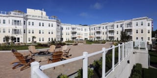 The Shipyard at Port Jefferson Harbor Apartments The Shipyard at Port Jefferson Harbor Apartments Gallery 13