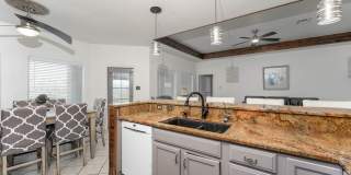 1 Torrey Pines Dr. Gallery 10