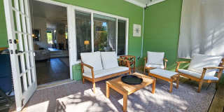 Seasonal Short-Term Venice Island Townhouse Steps from Venice Beach! Gallery 26