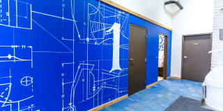 Lee Lofts Gallery 9