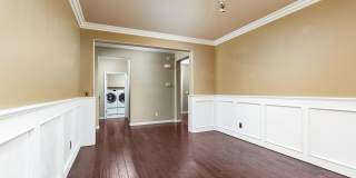 Gorgeous Single Story in a Golf Course Gallery 16