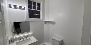 1826 Woodrow Street Gallery 16