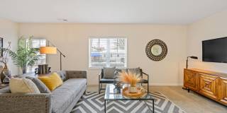 Roebling Row Gallery 57