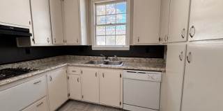Beautiful 3-Bedroom, 3-Bath Home w/Study in Charleston, SC Gallery 7