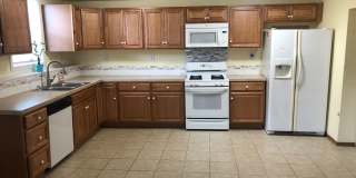 Two Bedroom in Mount Vernon Gallery 1
