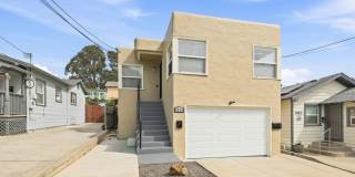 Beautiful 2 Bedroom Upstairs Unit In Desirable Richmond Annex! Beautiful 2 Bedroom Upstairs Unit In Desirable Richmond Annex! Gallery 1