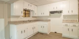 1608 18th Place North Gallery 6