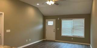 Country Living with Modern Comforts- 3 Bedroom, 2 Bathroom Gallery 11