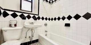 2758 Holland Ave Gallery 8