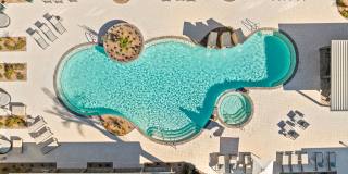 The Maddox Gallery 96