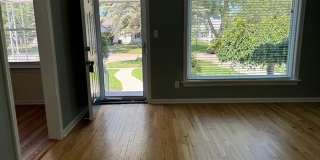 128 Girard Avenue Gallery 6
