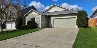 Beautiful, updated home in well-established Puyallup neighborhood! Gallery 1