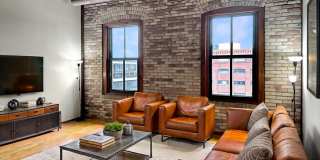289 5th Street East #613 - 1 Gallery 1