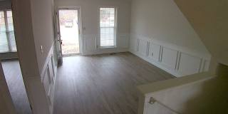 Experience Aurora living in this spacious 3-bedroom, 2-bathroom home Gallery 4