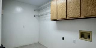 1023 South 26th Street Gallery 16