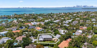 685 Harbor Ln Gallery 1