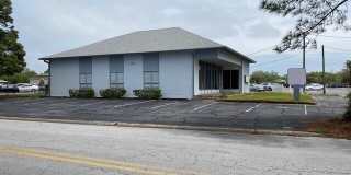 133 NE Hospital Drive Gallery 2