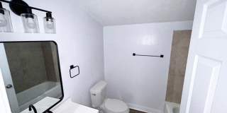 Quaint 4 bed 2 bath home Quaint 4 bed 2 bath home Gallery 7